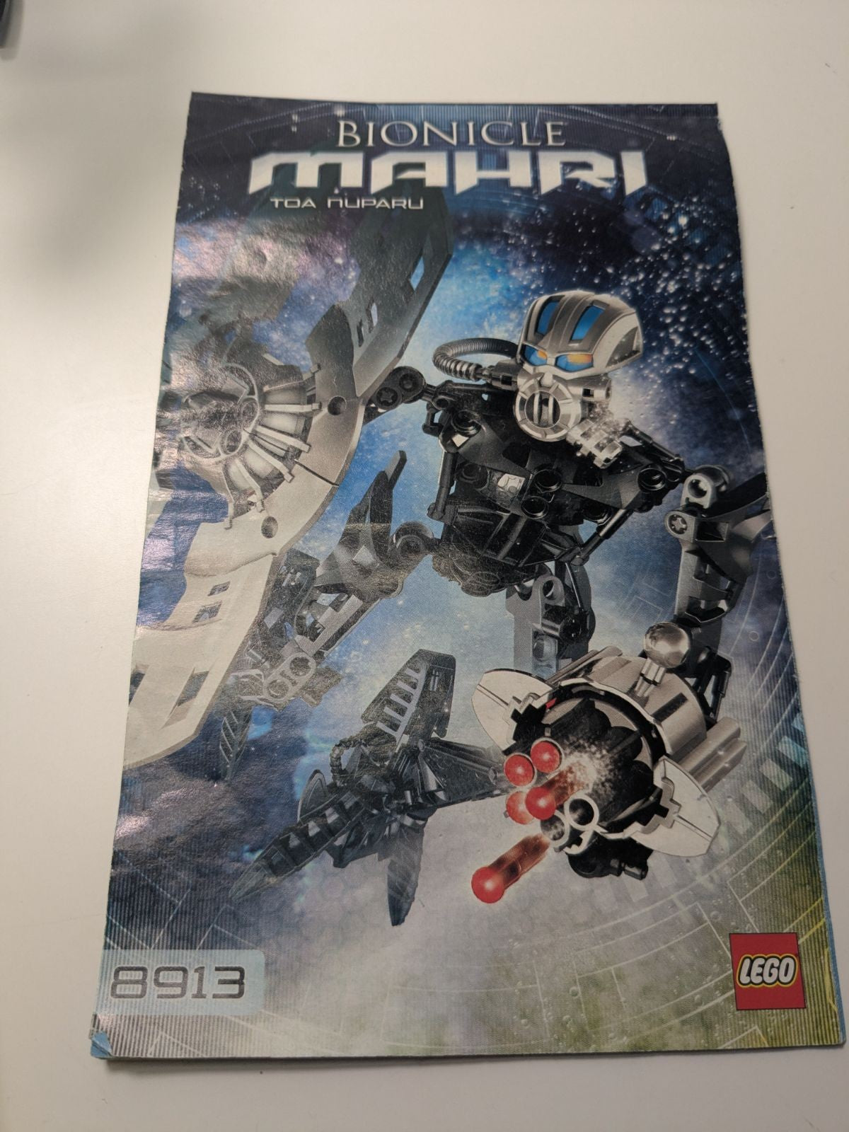 LEGO Bionicle: Toa Nuparu (8913) - Complete - play features