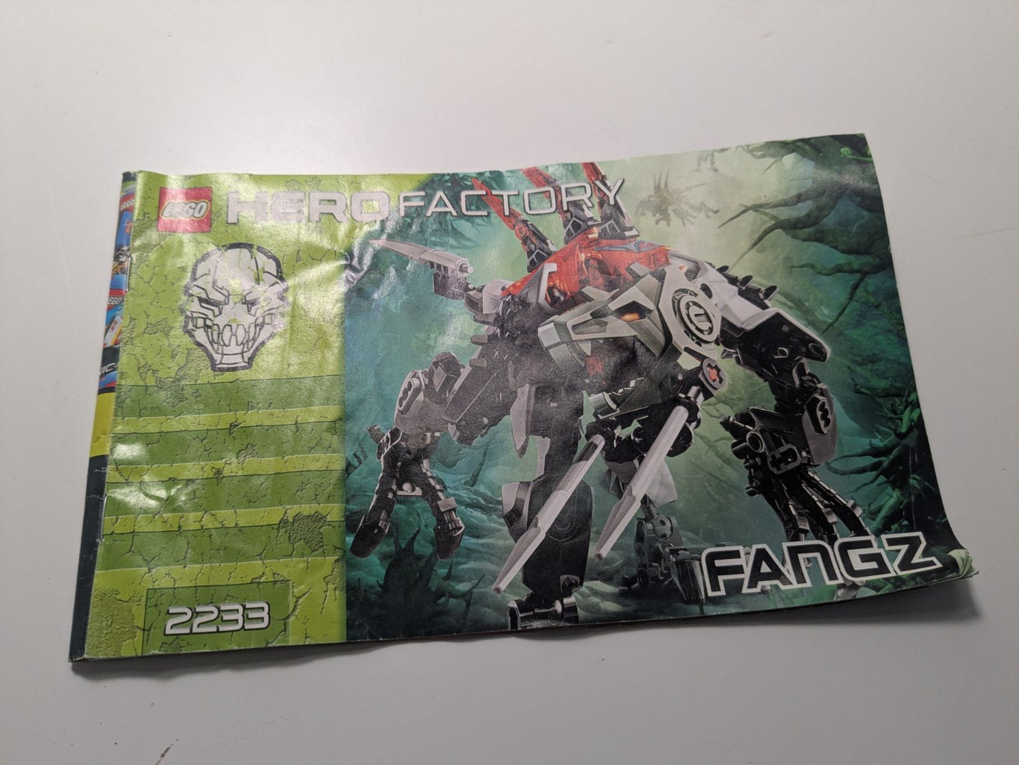 LEGO Hero Factory: Fangz (2233) - Complete - play features