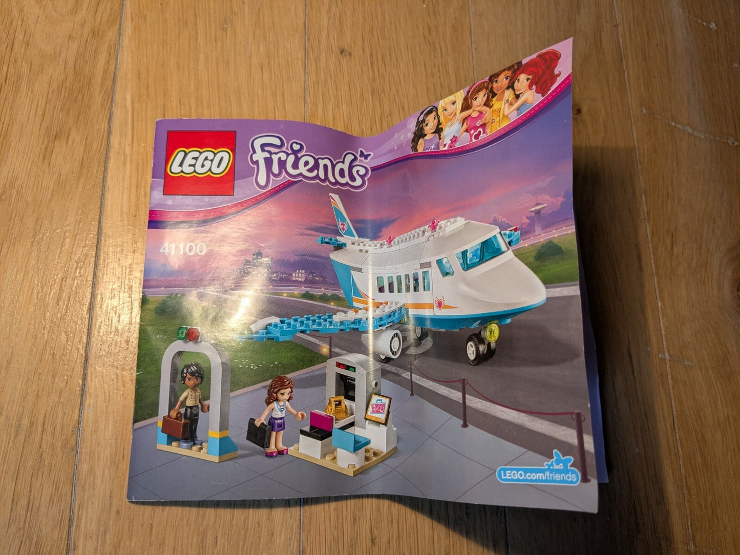 LEGO Friends: Heartlake Private Jet (41100) - Complete