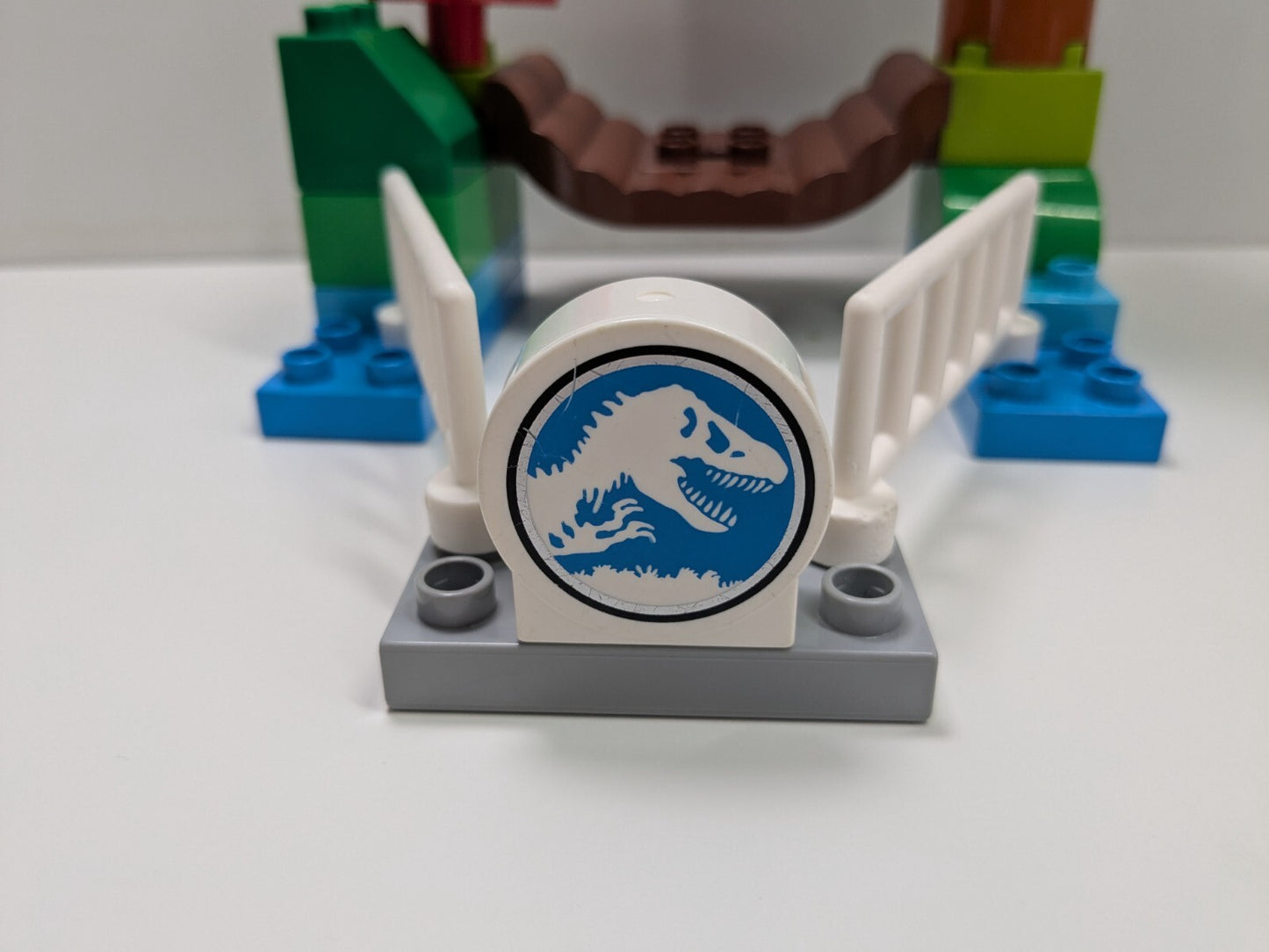 LEGO Duplo: Gentle Giants Petting Zoo (10879) - Complete