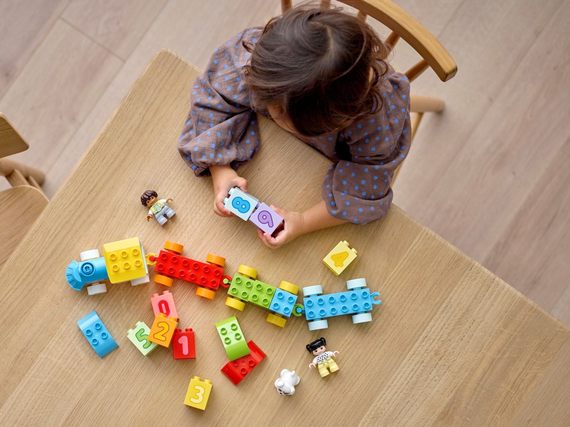 LEGO Duplo: DUPLO Number Train - Learn To Count - Educational Learning Toy for Toddlers - incl. Colourful Number Bricks and 2 Figures - Gift for 1+ Year Old Boys & Girls - 10954 (10954) - New Sealed - rear view