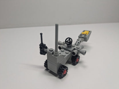 LEGO Space: Geological Inspection (6821) - Complete - close-up