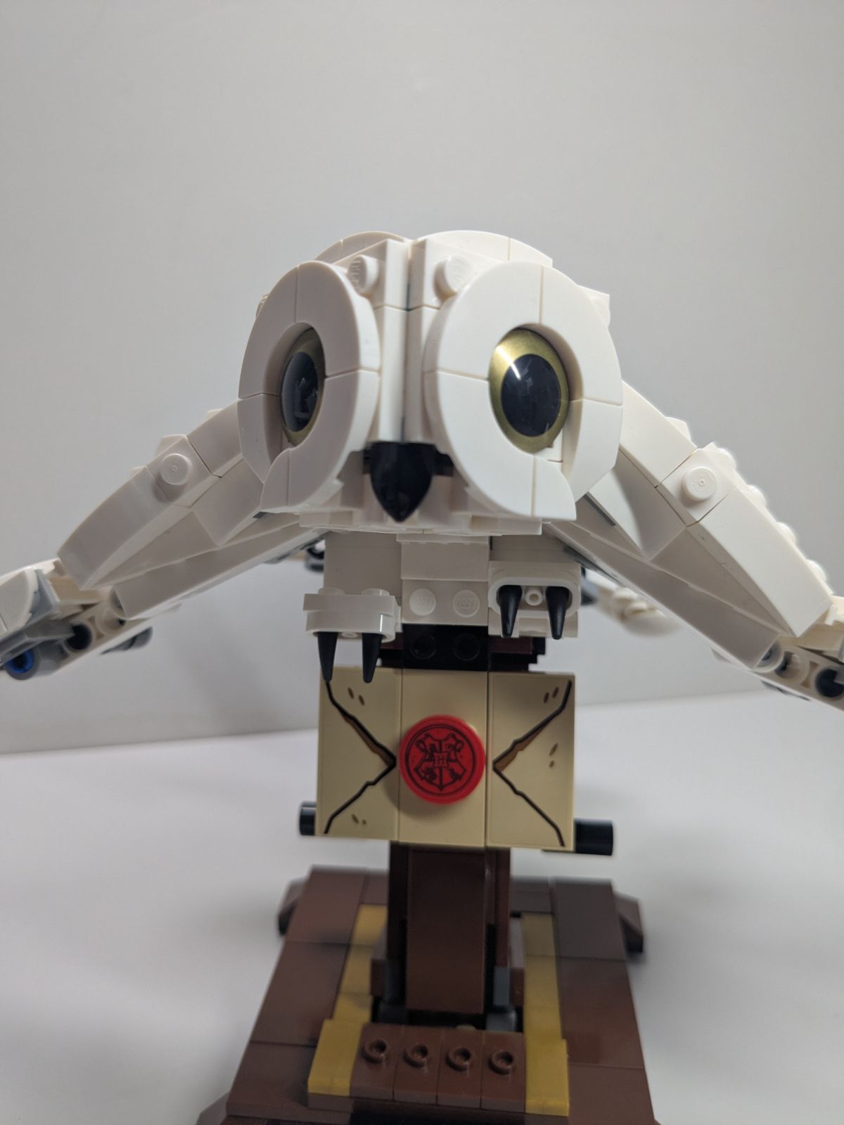 LEGO Harry Potter: Hedwig (75979) - Complete - contents