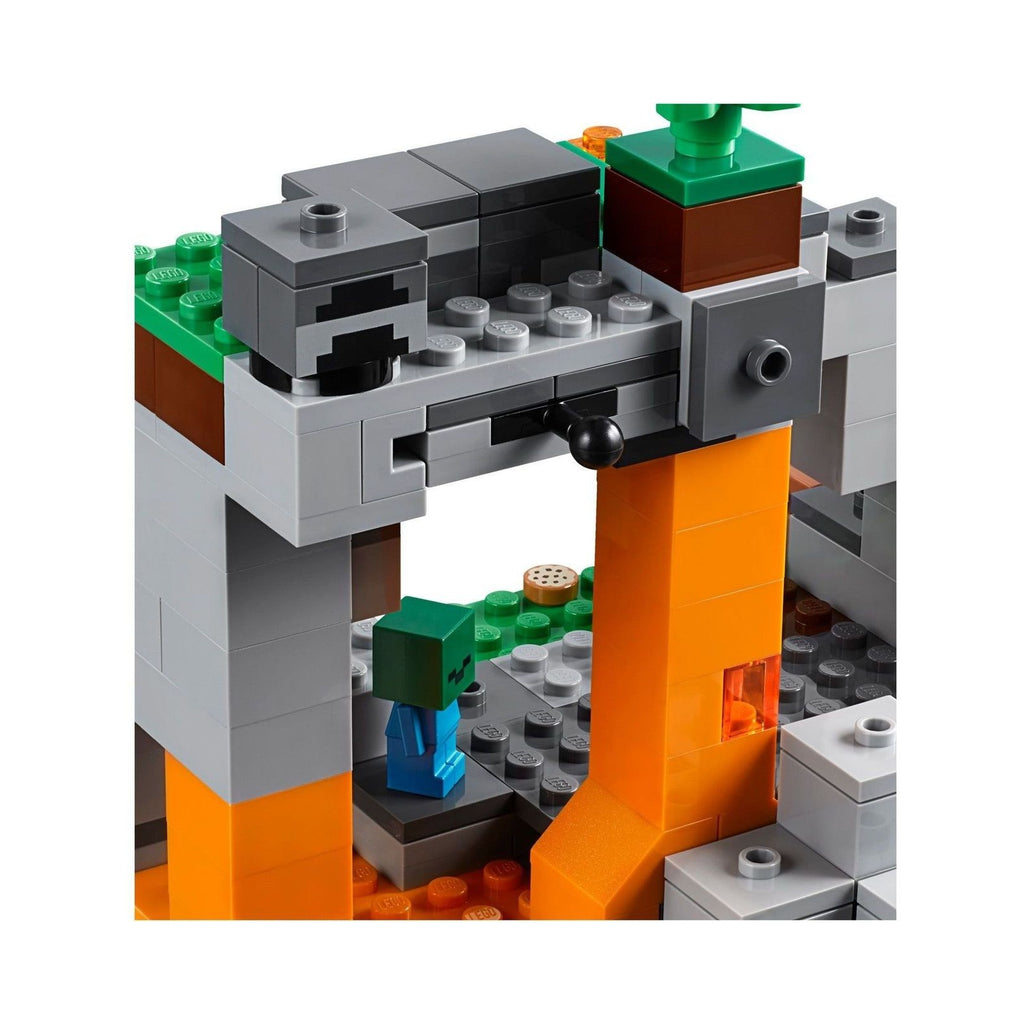 LEGO Minecraft: Minecraft 21141 The Zombie Cave (21141) - New Sealed - alternate view