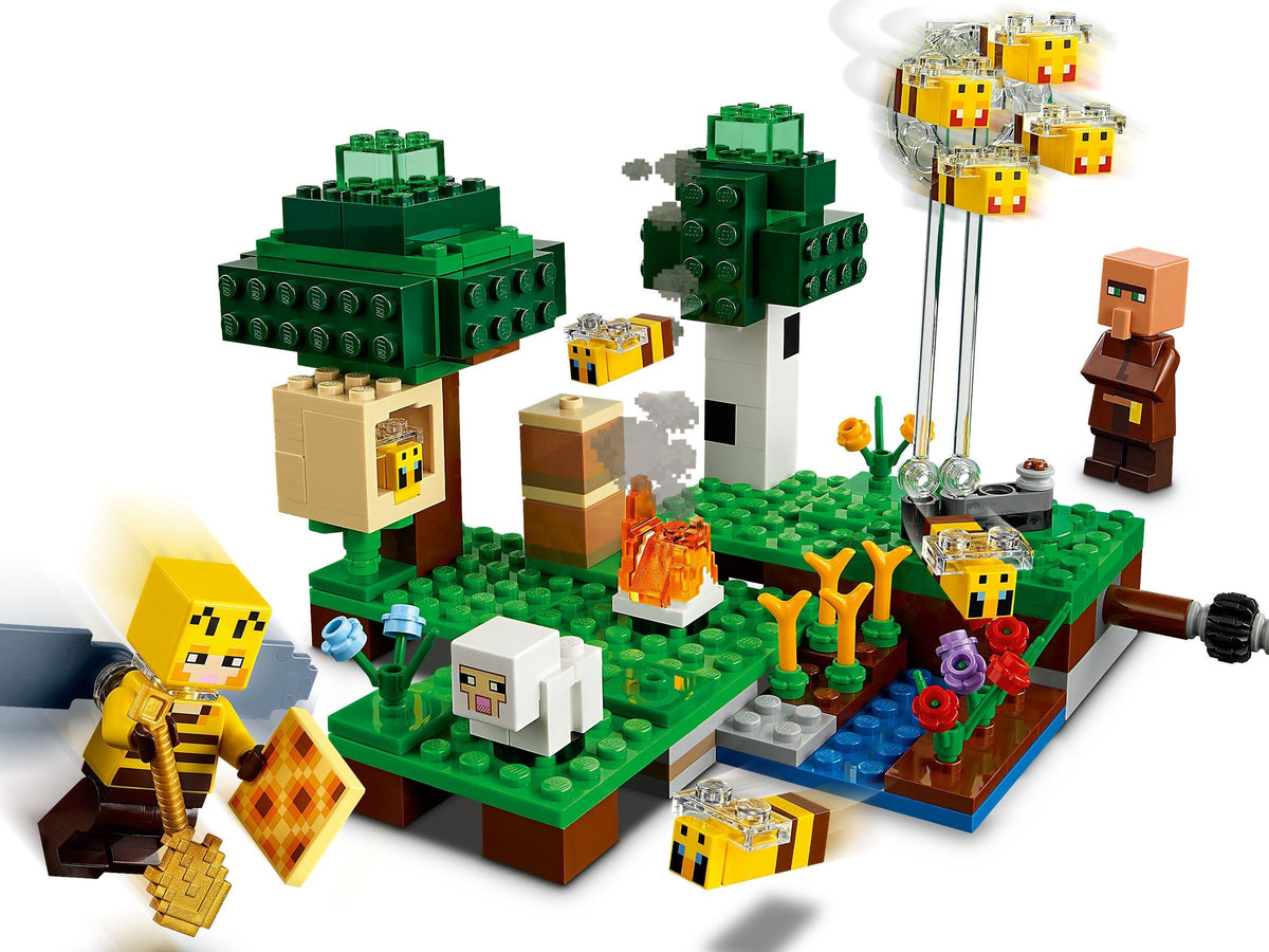 LEGO Minecraft: The Bee Farm (21165) - New Sealed - minifigures