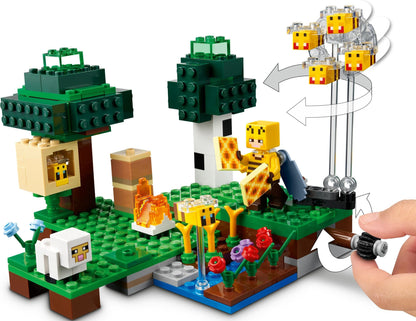LEGO Minecraft: The Bee Farm (21165) - New Sealed - rear view