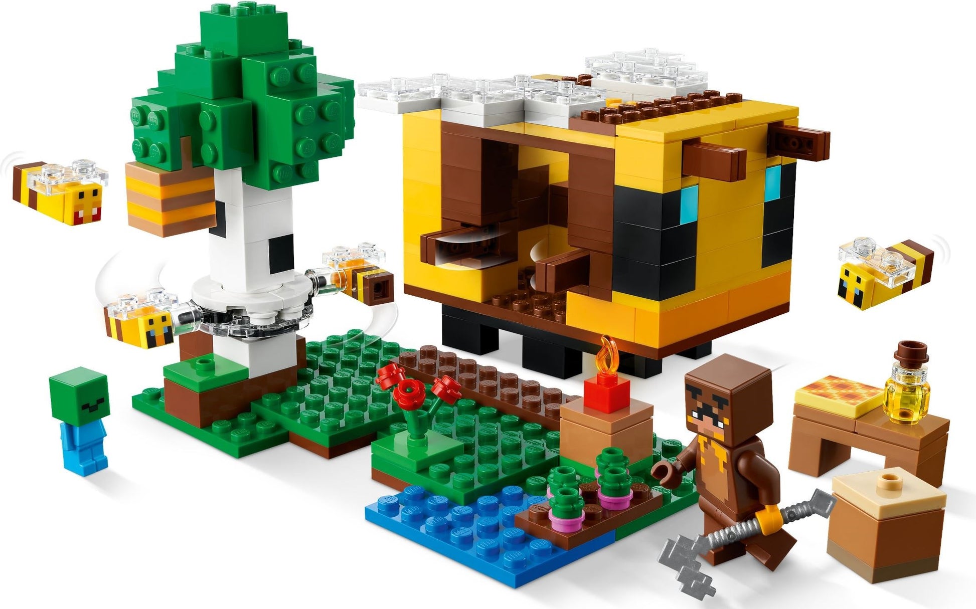 LEGO Minecraft: The Bee Cottage (21241) - New Sealed - built set