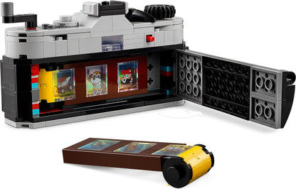 LEGO Creator: Creator 3in1 Retro Camera Toy to Video Camera to TV Set, Kids' Desk Decoration or Bedroom Accessories, Photography Gifts for Girls and Boys Aged 8 Plus Years Old Who Enjoy Creative Play 31147 (31147) - New Sealed - minifigures