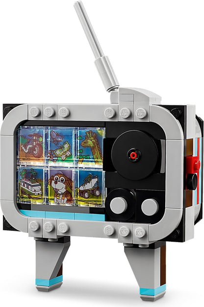LEGO Creator: Creator 3in1 Retro Camera Toy to Video Camera to TV Set, Kids' Desk Decoration or Bedroom Accessories, Photography Gifts for Girls and Boys Aged 8 Plus Years Old Who Enjoy Creative Play 31147 (31147) - New Sealed - set details