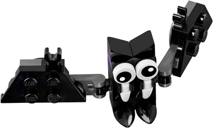 LEGO Seasonal: Vampire and Bat (40203) - New Sealed - minifigures