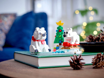 LEGO Seasonal: Wintertime Polar Bears (40571) - New Sealed - minifigures