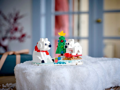 LEGO Seasonal: Wintertime Polar Bears (40571) - New Sealed - set details