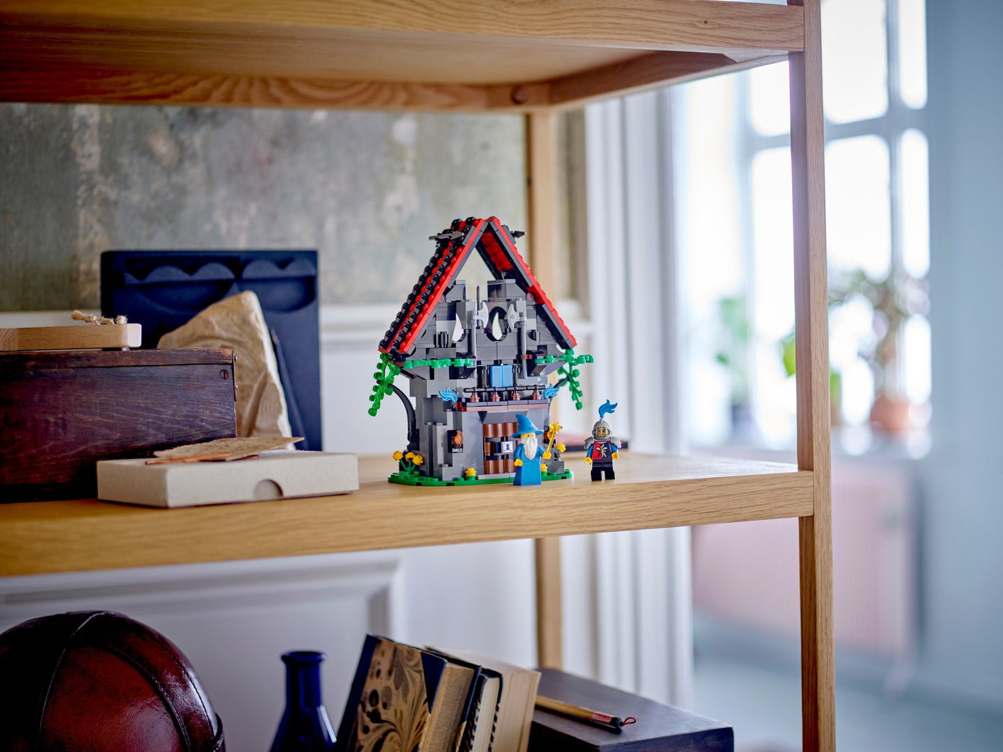 LEGO Promotional: Majisto's Magical Workshop - 40601 (40601) - New Sealed