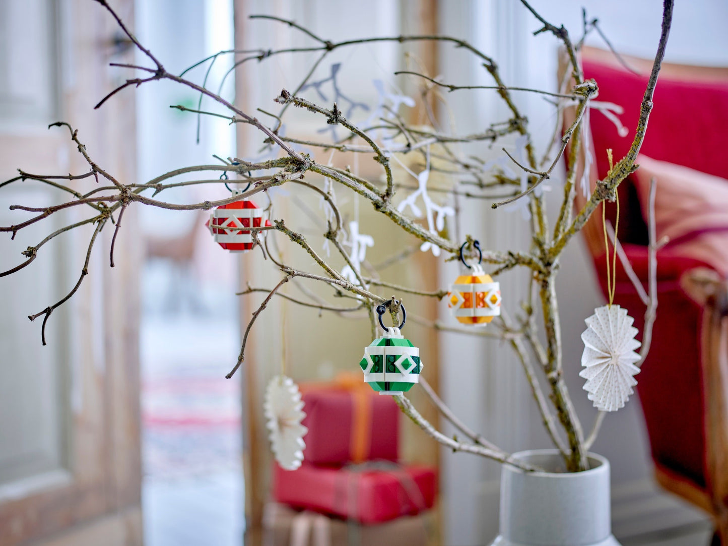 LEGO Seasonal: Christmas Decor Set (40604) - New Sealed