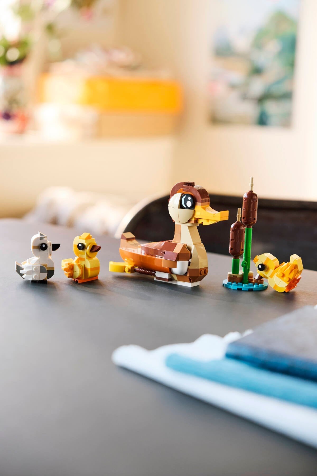 LEGO Creator: Duck Family (40885) - New Sealed - rear view
