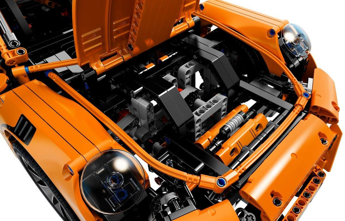LEGO Technic: Porsche 911 GT3 RS (42056) - Complete - close-up