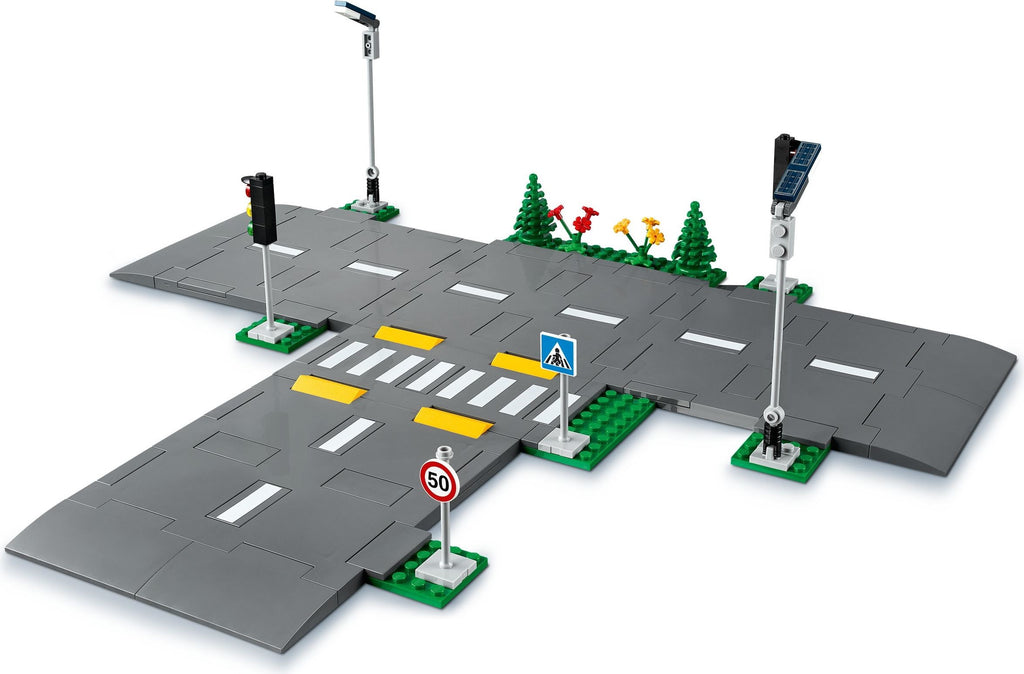 LEGO City: Road Plates (60304) - New Sealed - set details
