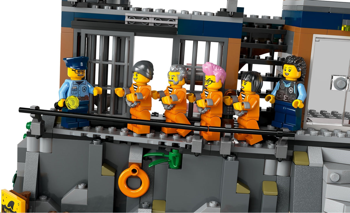 LEGO City: Police Prison Island (60419) - New Sealed - set details