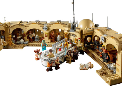 LEGO Star Wars: Star Wars Master Builder Series Mos Eisley Cantina (75290) - New Sealed - minifigures