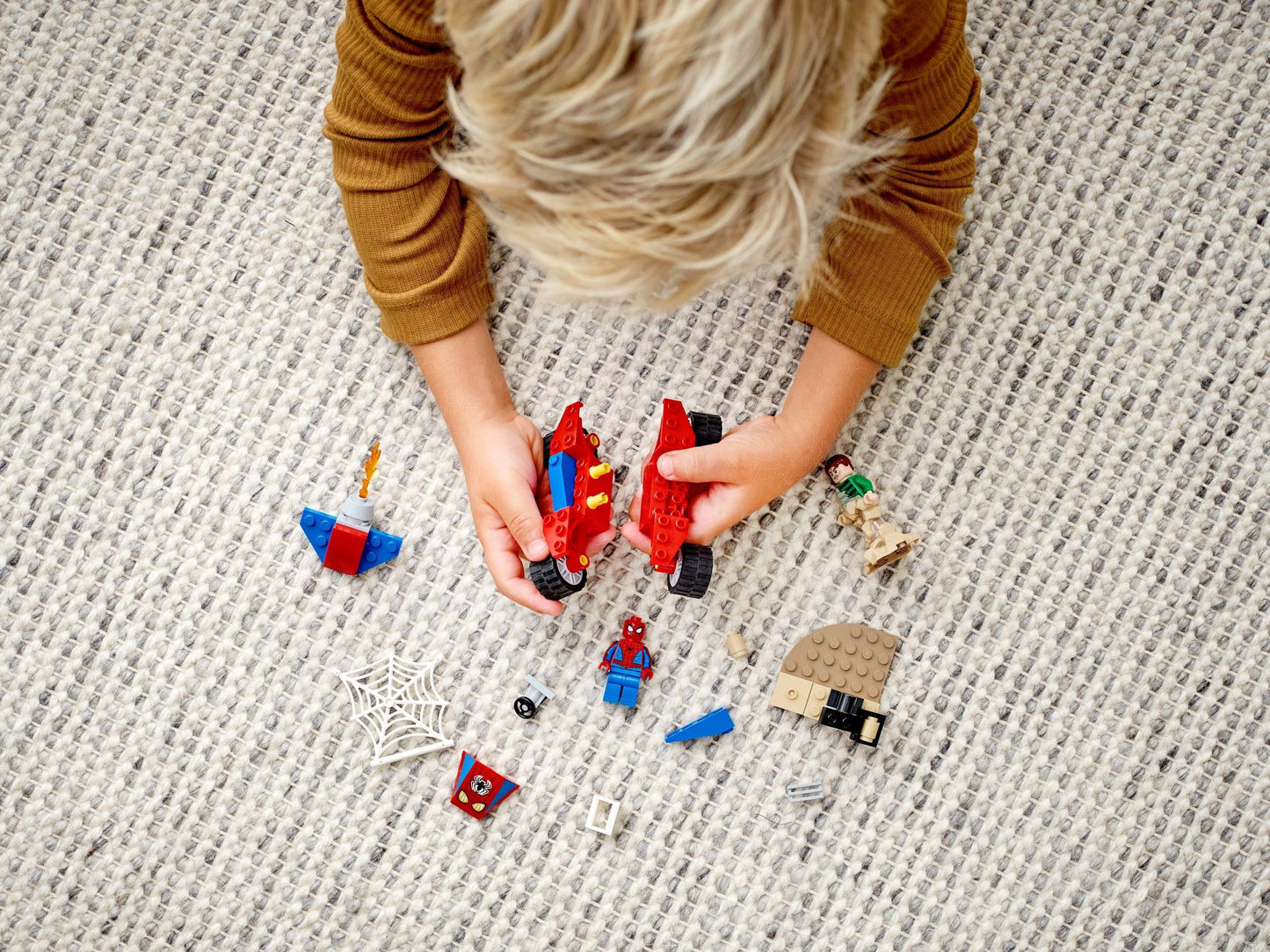 LEGO Super Heroes Marvel: Spider-Man and Sandman Showdown (76172) - New Sealed - close-up