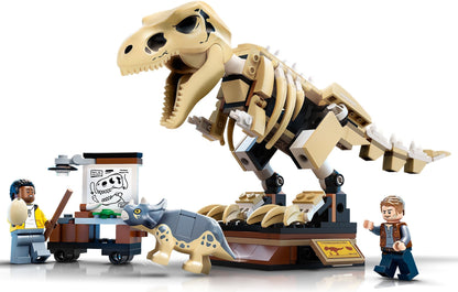 LEGO Jurassic World: 76940 Jurassic World T. rex Dinosaur Fossil Exhibition (76940) - New Sealed - minifigures