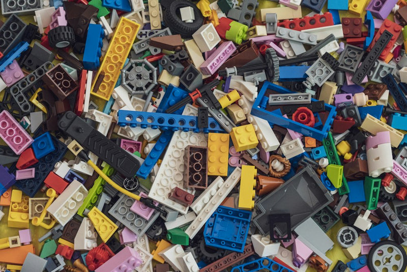 A mixed lot of used LEGO bricks and pieces