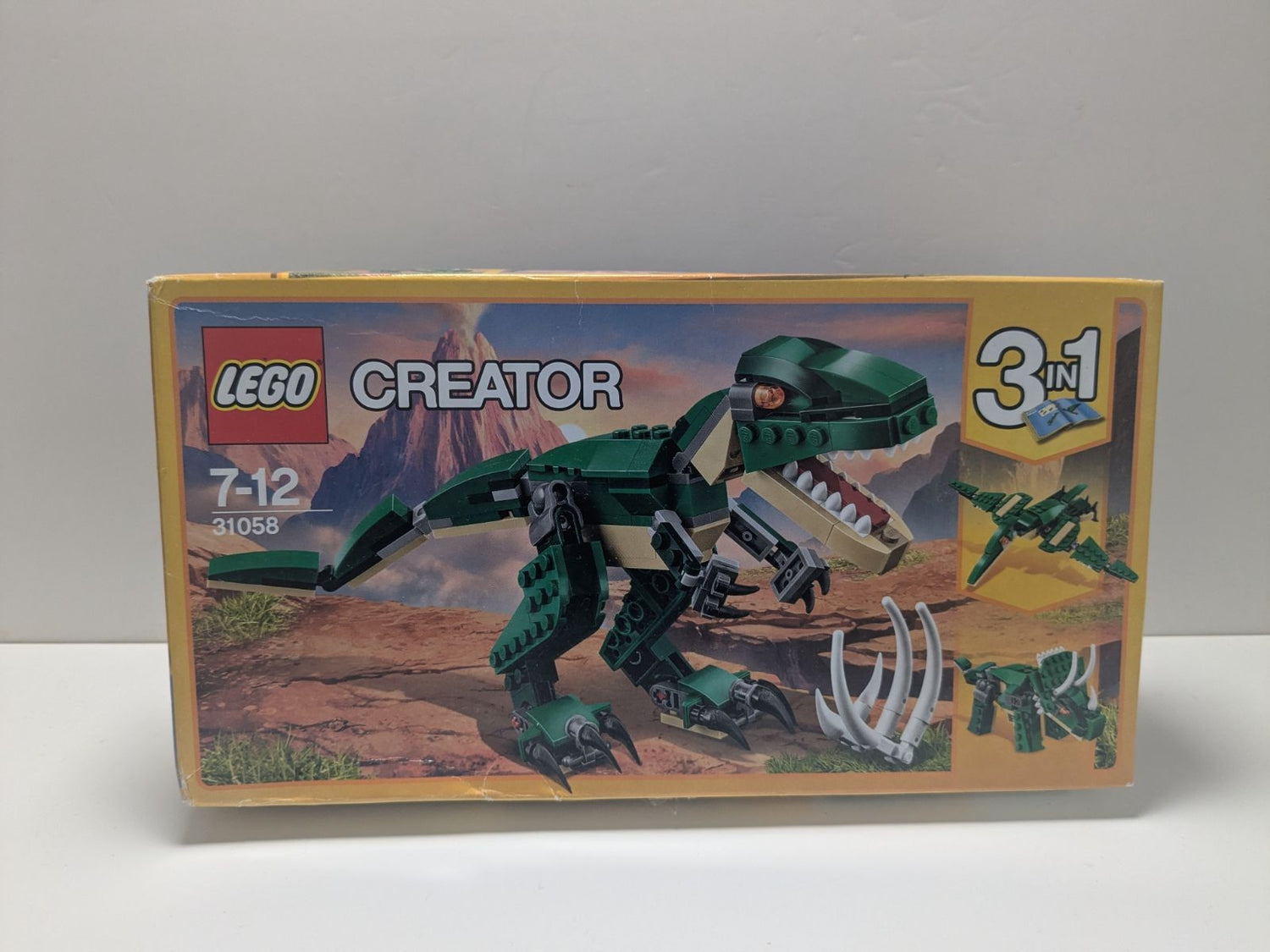 LEGO Creator: Mighty Dinosaurs (31058) - New Sealed - box front