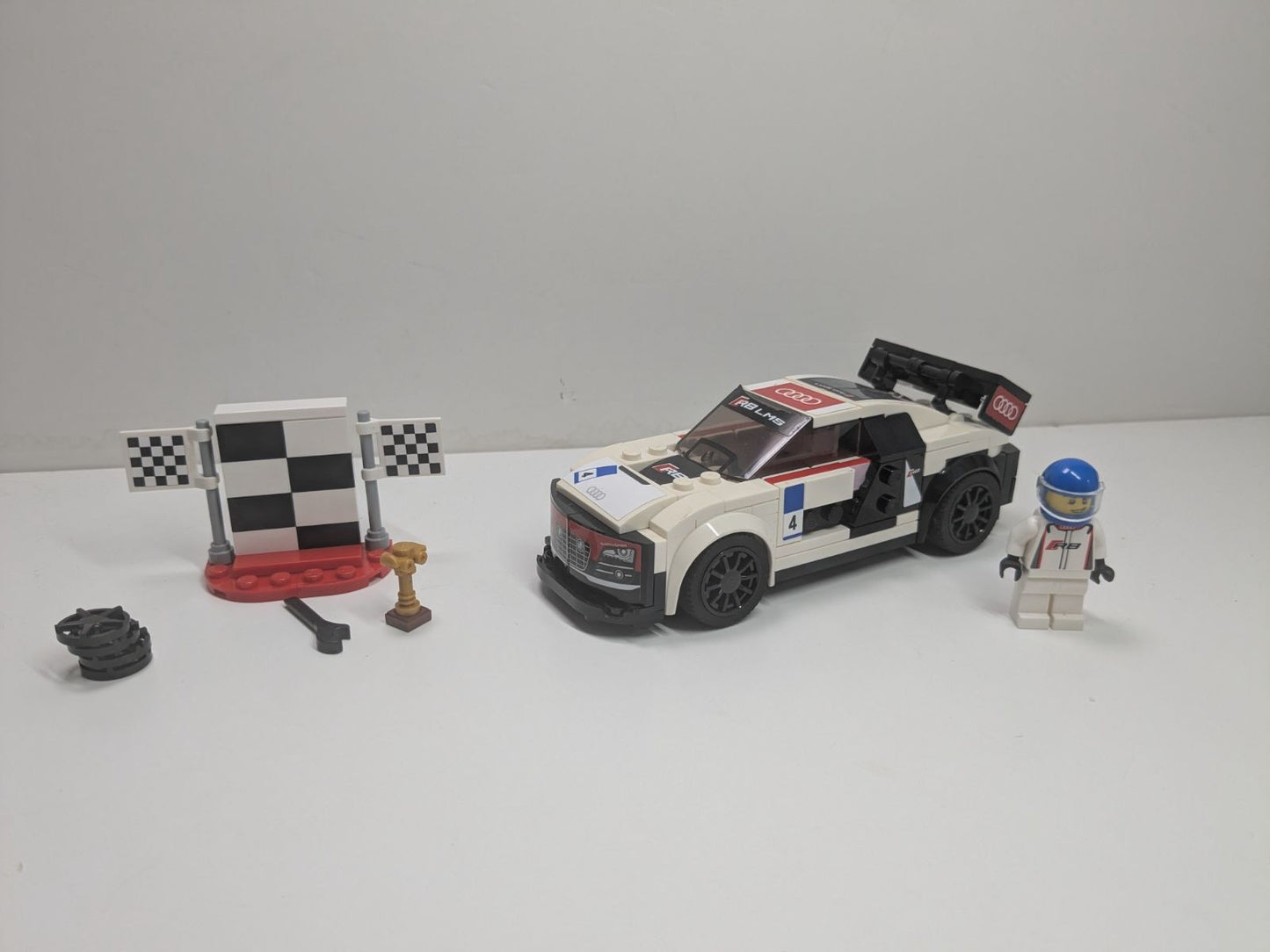 LEGO Speed Champions: Audi R8 LMS ultra (75873) - Complete - box front