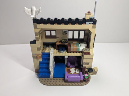 LEGO Harry Potter: 4 Privet Drive (75968) - Complete - play features