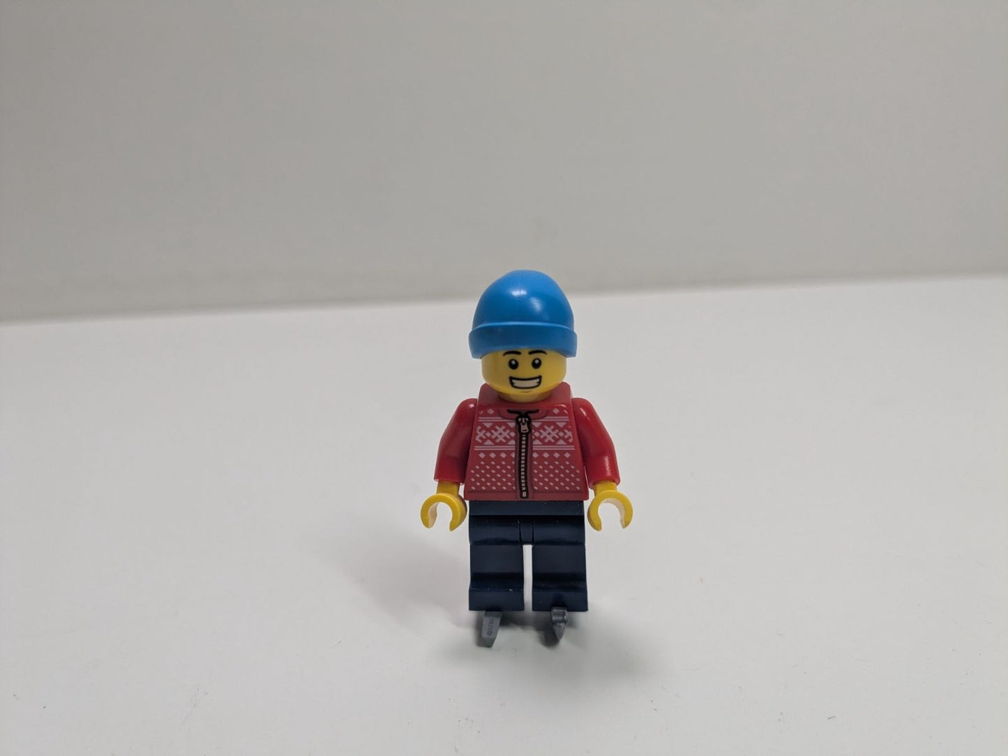 LEGO Seasonal: Ice Skating Rink (40416) - Complete - built set