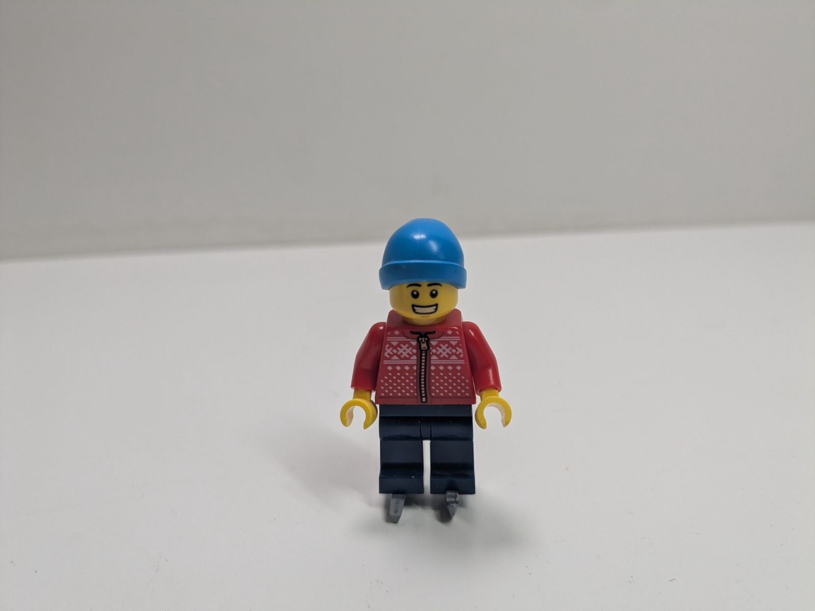 LEGO Seasonal: Ice Skating Rink (40416) - Complete - built set