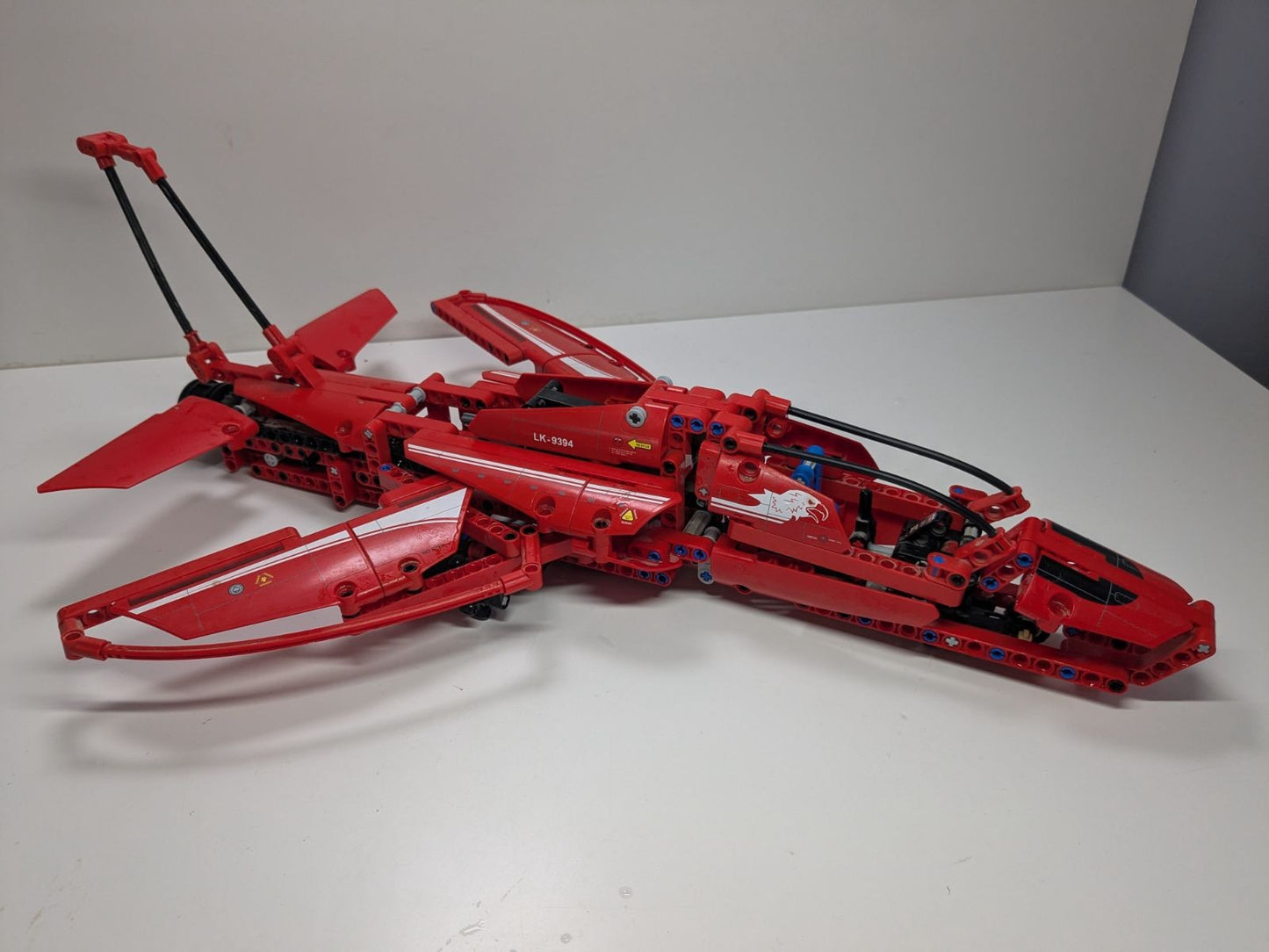 LEGO Technic: Technic Jet Plane (9394) - Complete - minifigures