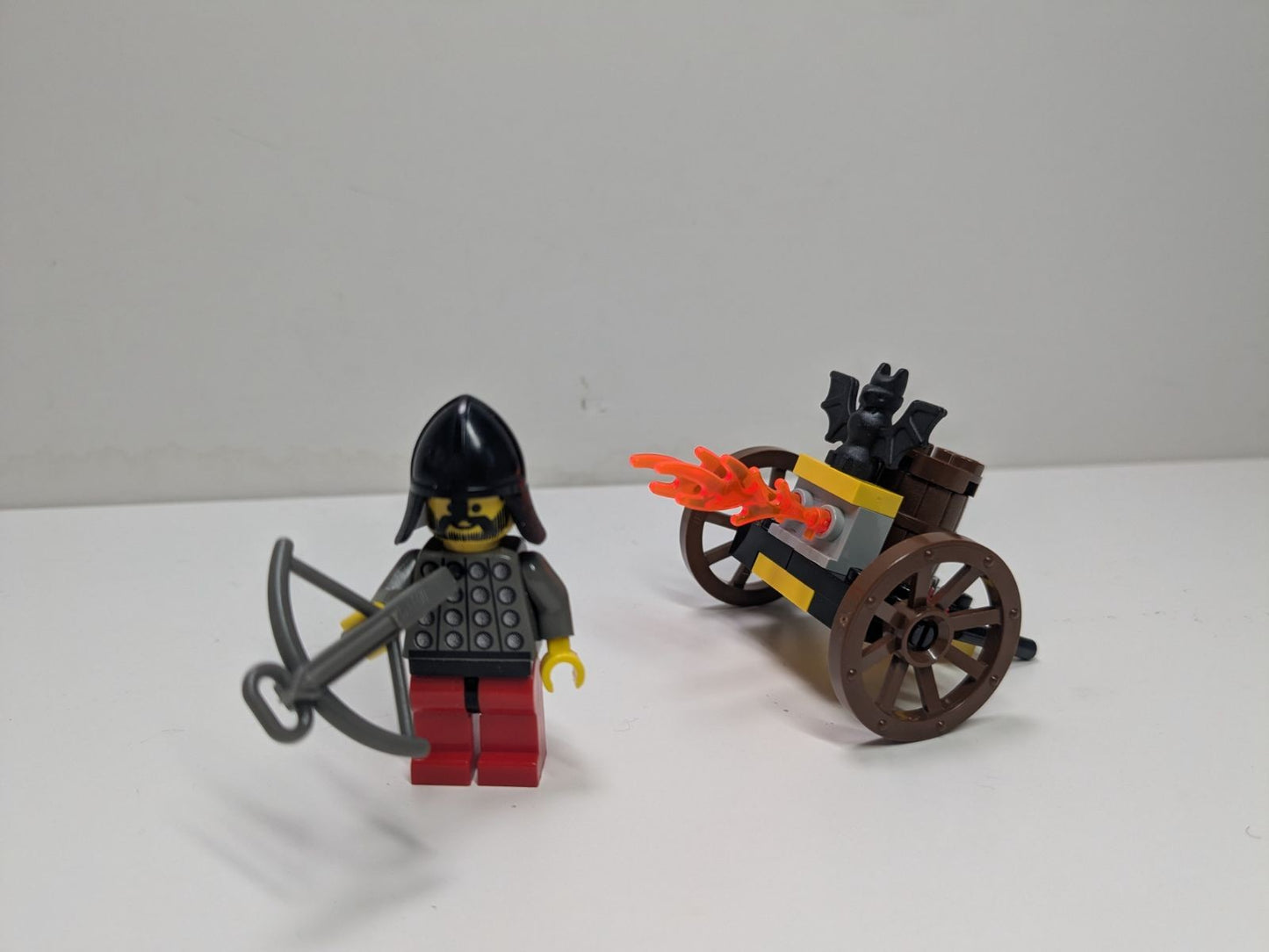 LEGO Castle: Fire-Cart (2538) - Complete - built set