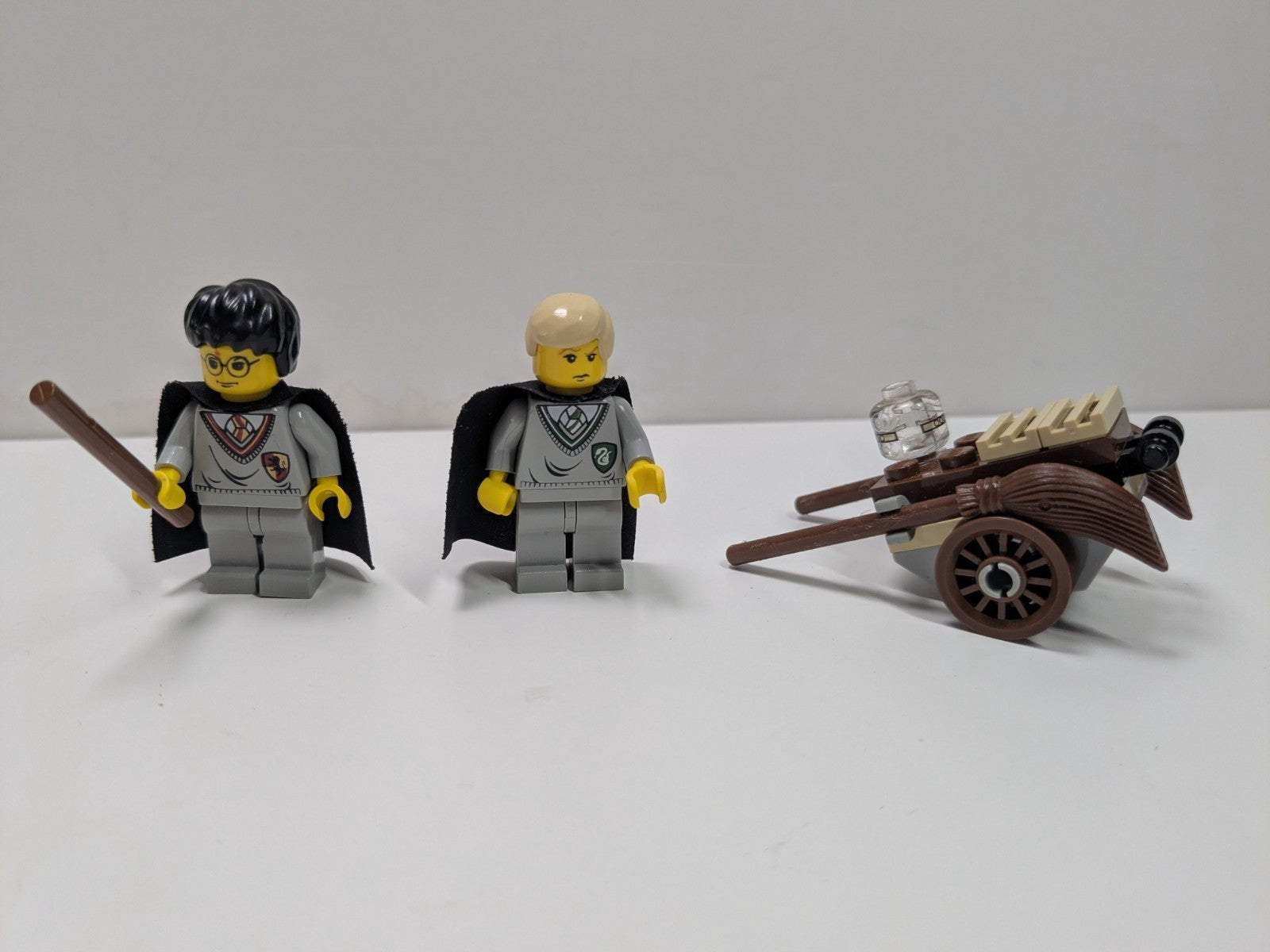 LEGO Harry Potter: Flying Lesson (4711) - Complete - built set