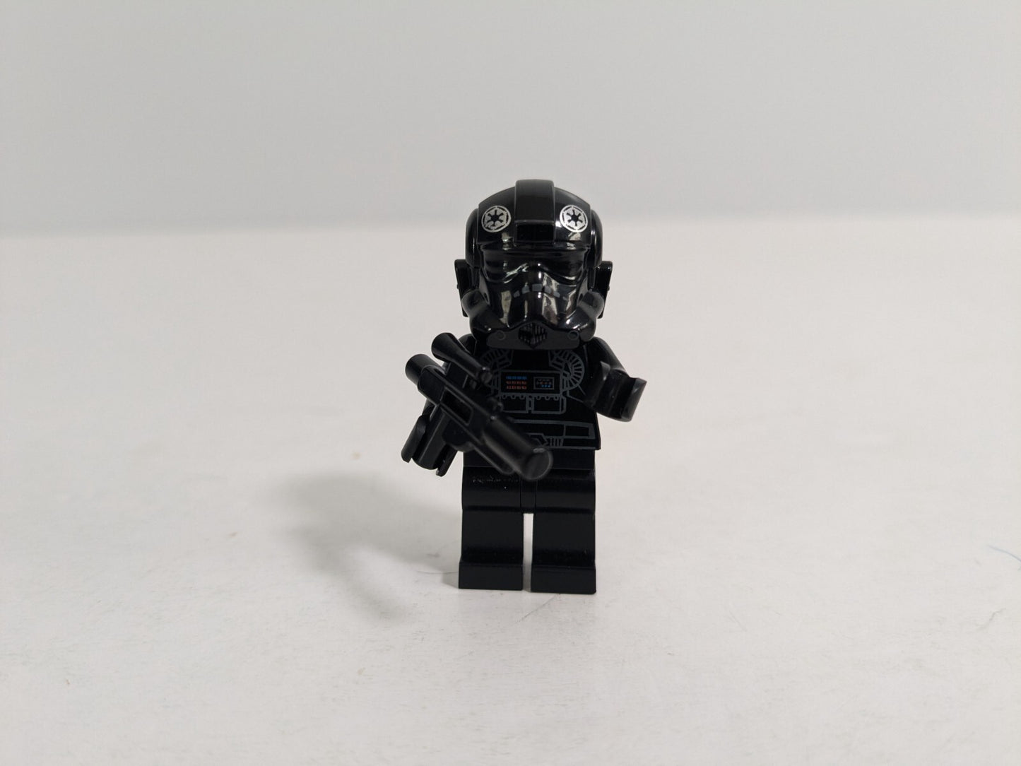 LEGO Star Wars: Imperial V-wing Starfighter (7915) - Complete