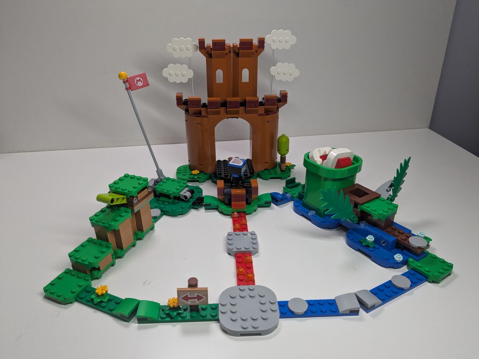 LEGO Super Mario: Guarded Fortress Expansion Set (71362) - Incomplete - set details