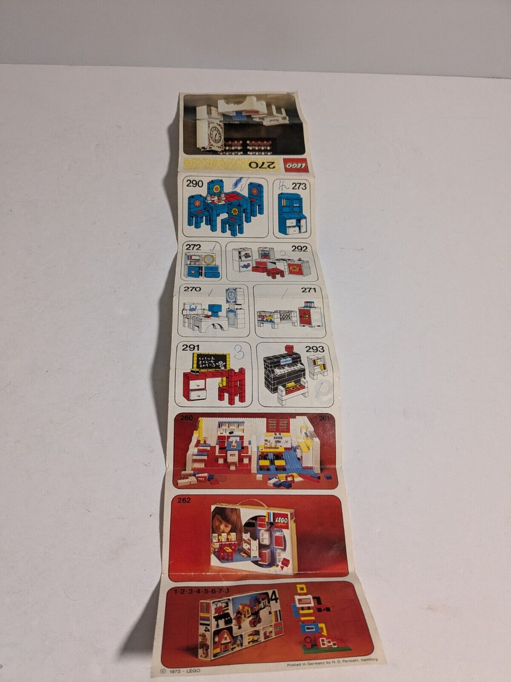 LEGO Homemaker: Baby's Cot and Cabinet (271) - Complete - rear view