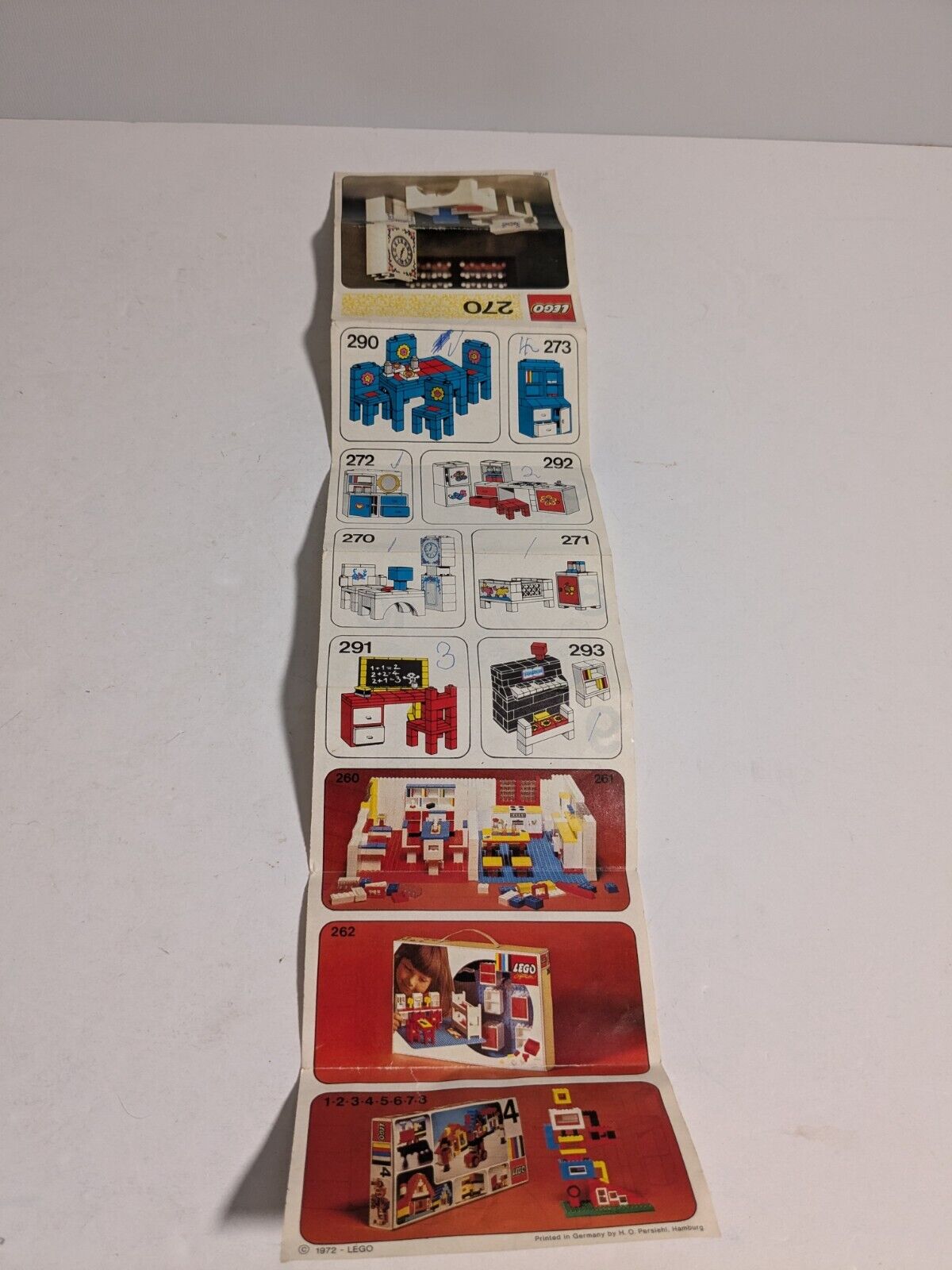 LEGO Homemaker: Baby's Cot and Cabinet (271) - Complete - rear view