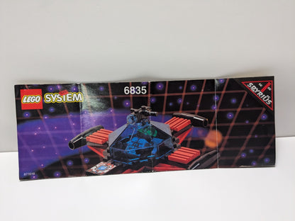 LEGO Space: Saucer Scout (6835) - Complete