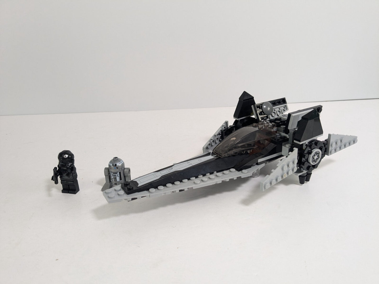 LEGO Star Wars: Imperial V-wing Starfighter (7915) - Complete