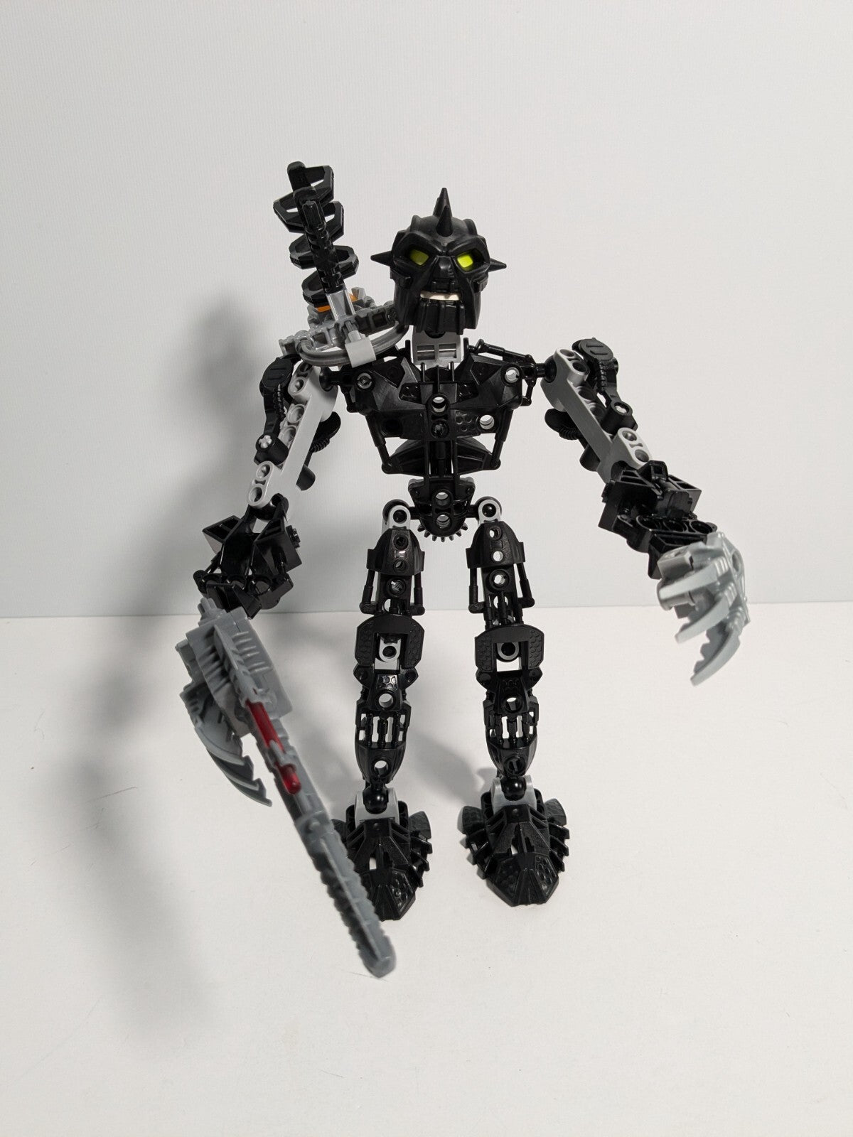 LEGO Bionicle: Toa Nuparu (8729) - Complete - built set