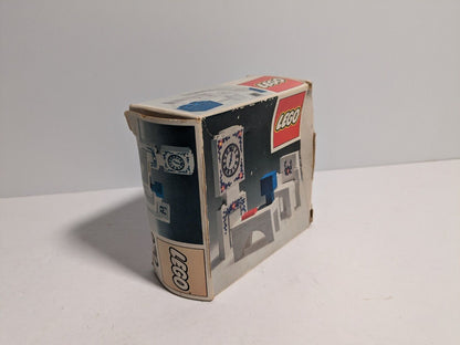 LEGO Homemaker: Baby's Cot and Cabinet (271) - Complete