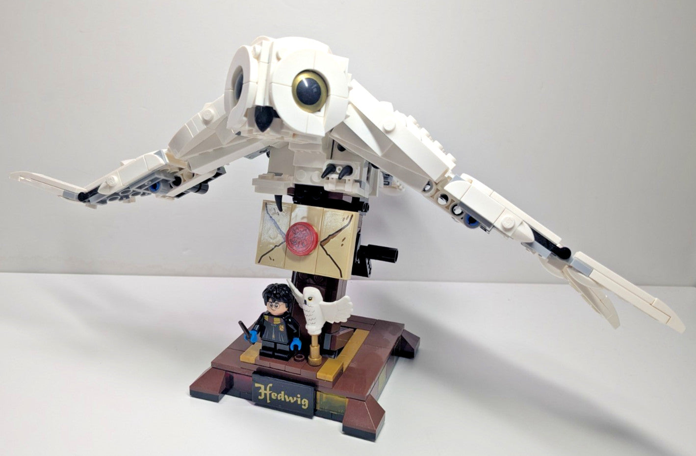 LEGO Harry Potter: Hedwig (75979) - Complete