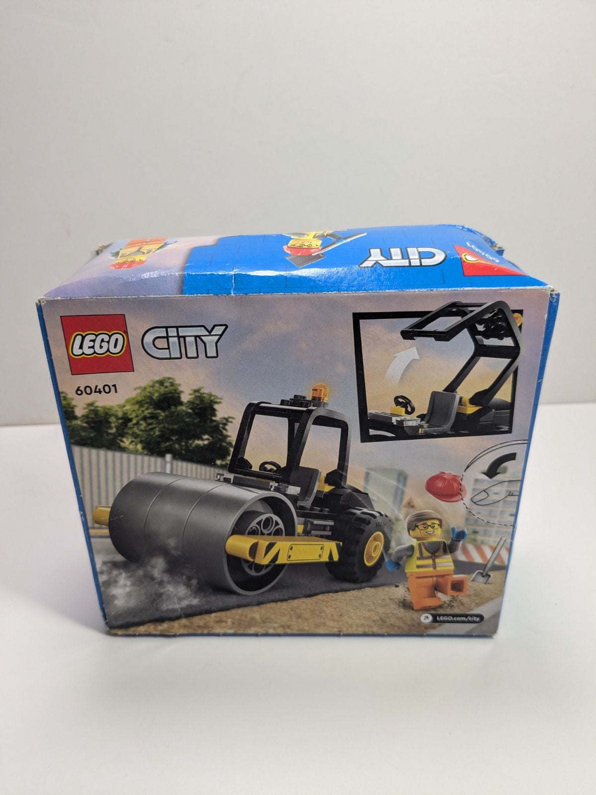 LEGO City: Construction Steamroller (60401) - New Sealed - minifigures
