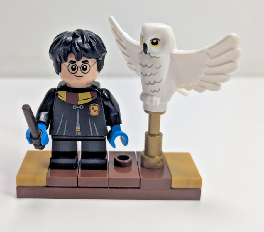 LEGO Harry Potter: Hedwig (75979) - Complete - rear view