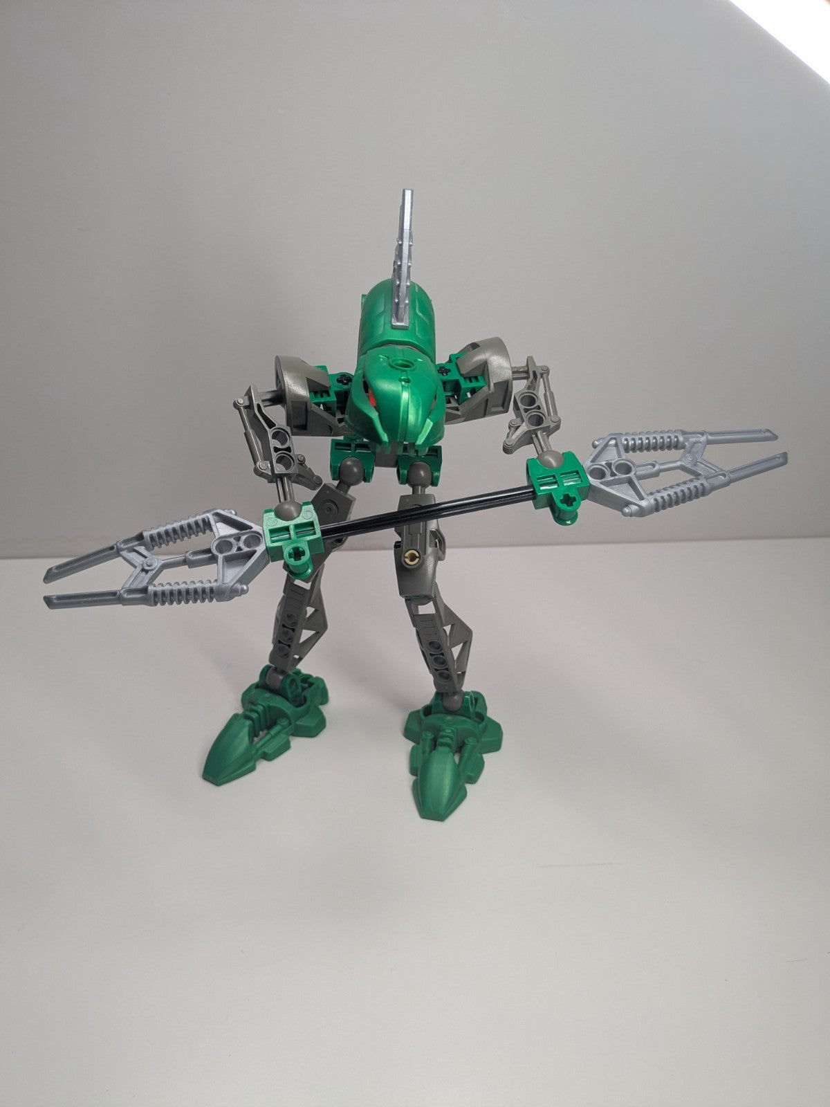 LEGO Bionicle: Rahkshi Lerahk (8589) - Complete - built set
