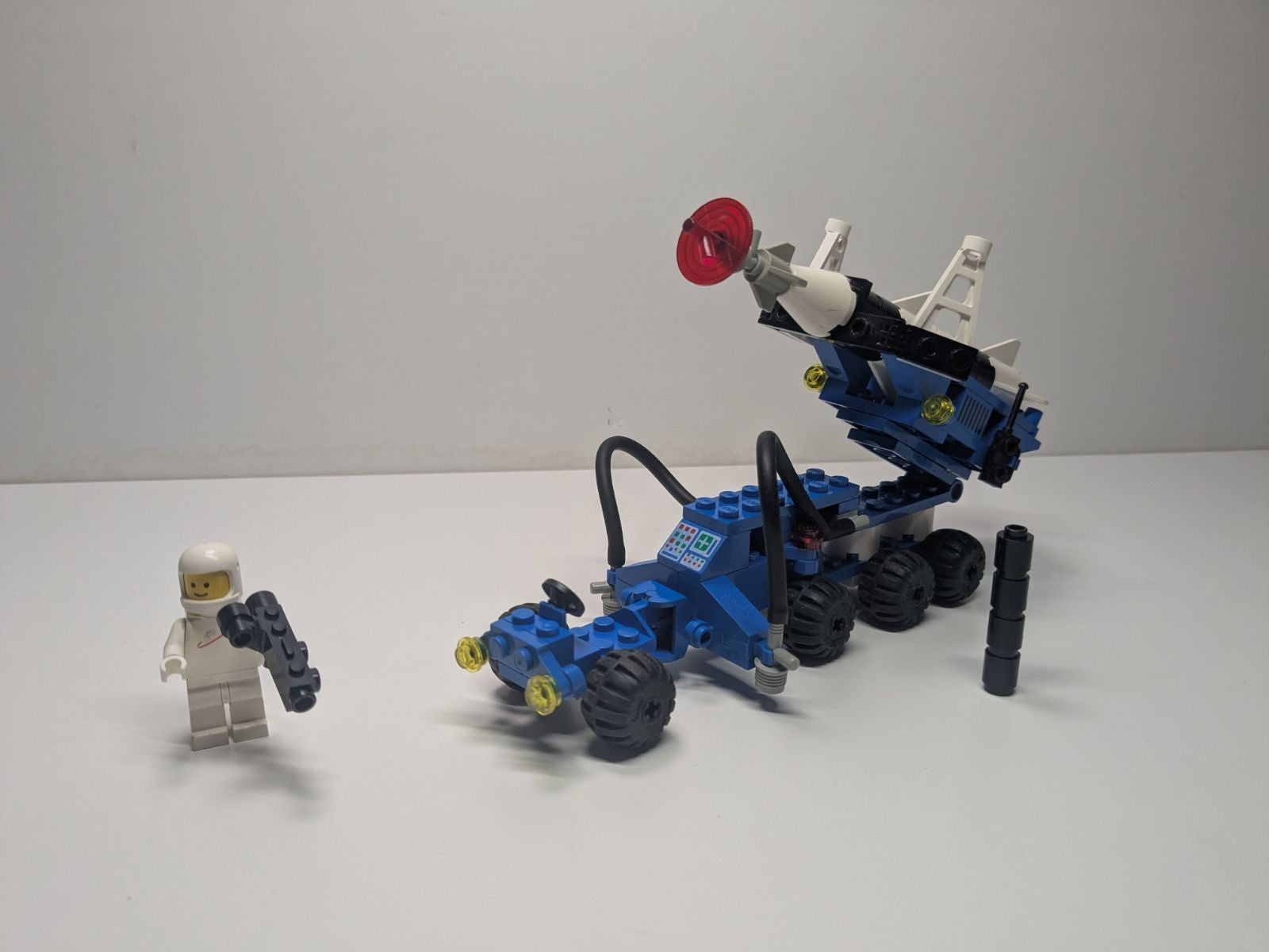 LEGO Space: Lunar Rocket Launcher (6881) - Complete - built set