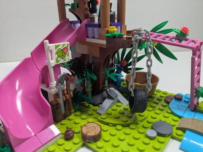 LEGO Friends: Panda Jungle Tree House (41422) - Complete