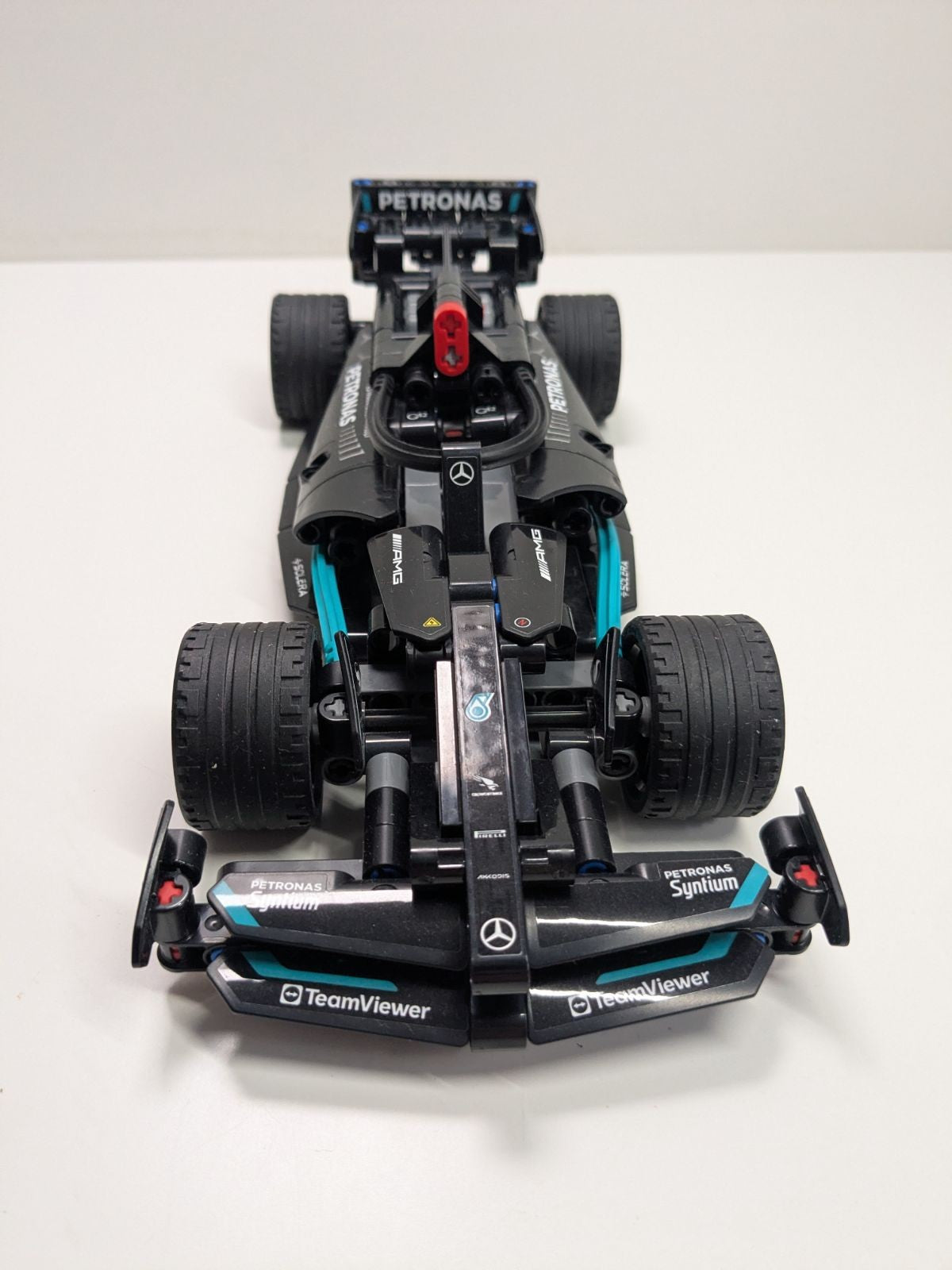 LEGO Technic: Technic Mercedes-AMG F1 W14 E Performance Race Car Toy for Kids, Boys and Girls aged 7 Plus Years Old, Pull-Back Model Vehicle Set, Bedroom Decoration, Birthday Gift Idea 42165 (42165) - Complete - built set