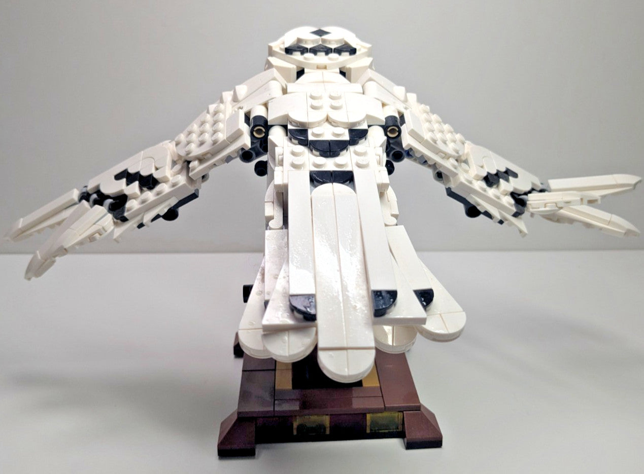 LEGO Harry Potter: Hedwig (75979) - Complete